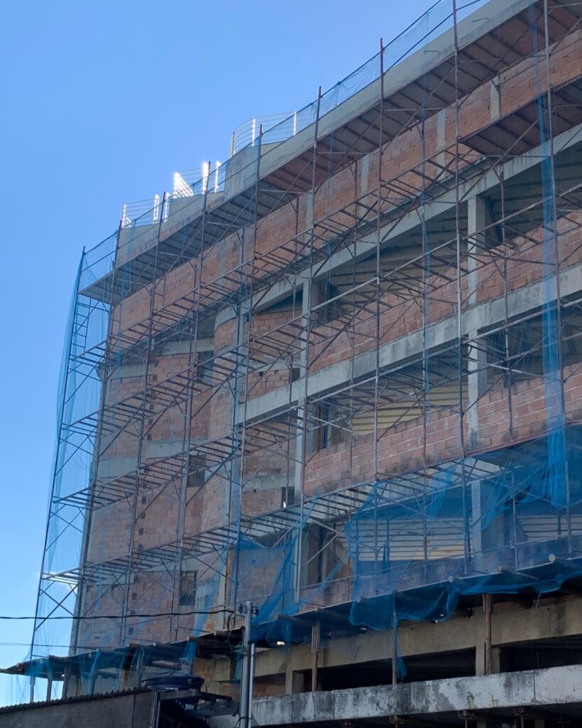 Obra Predio Centro de Betim - Fachadeiro 02 (2)